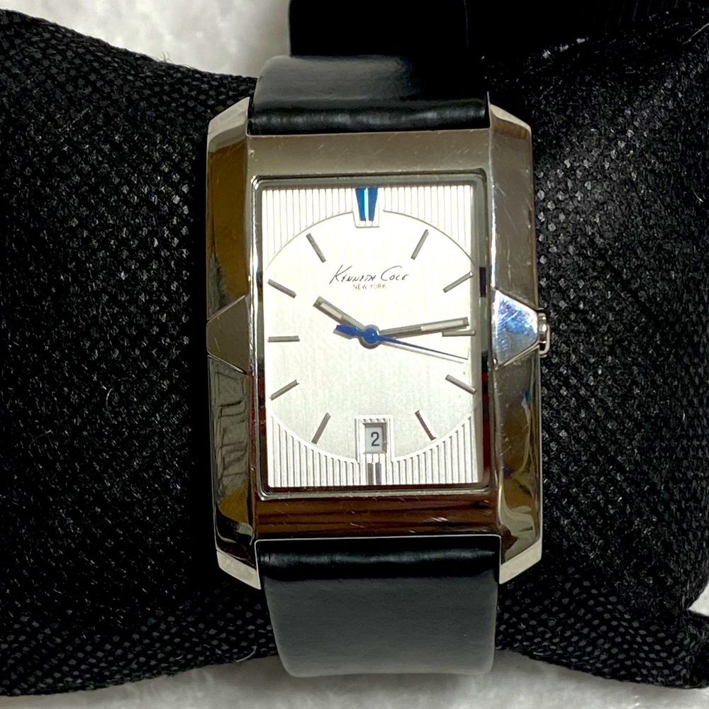 Kenneth Cole Men's Classic Leather Watch